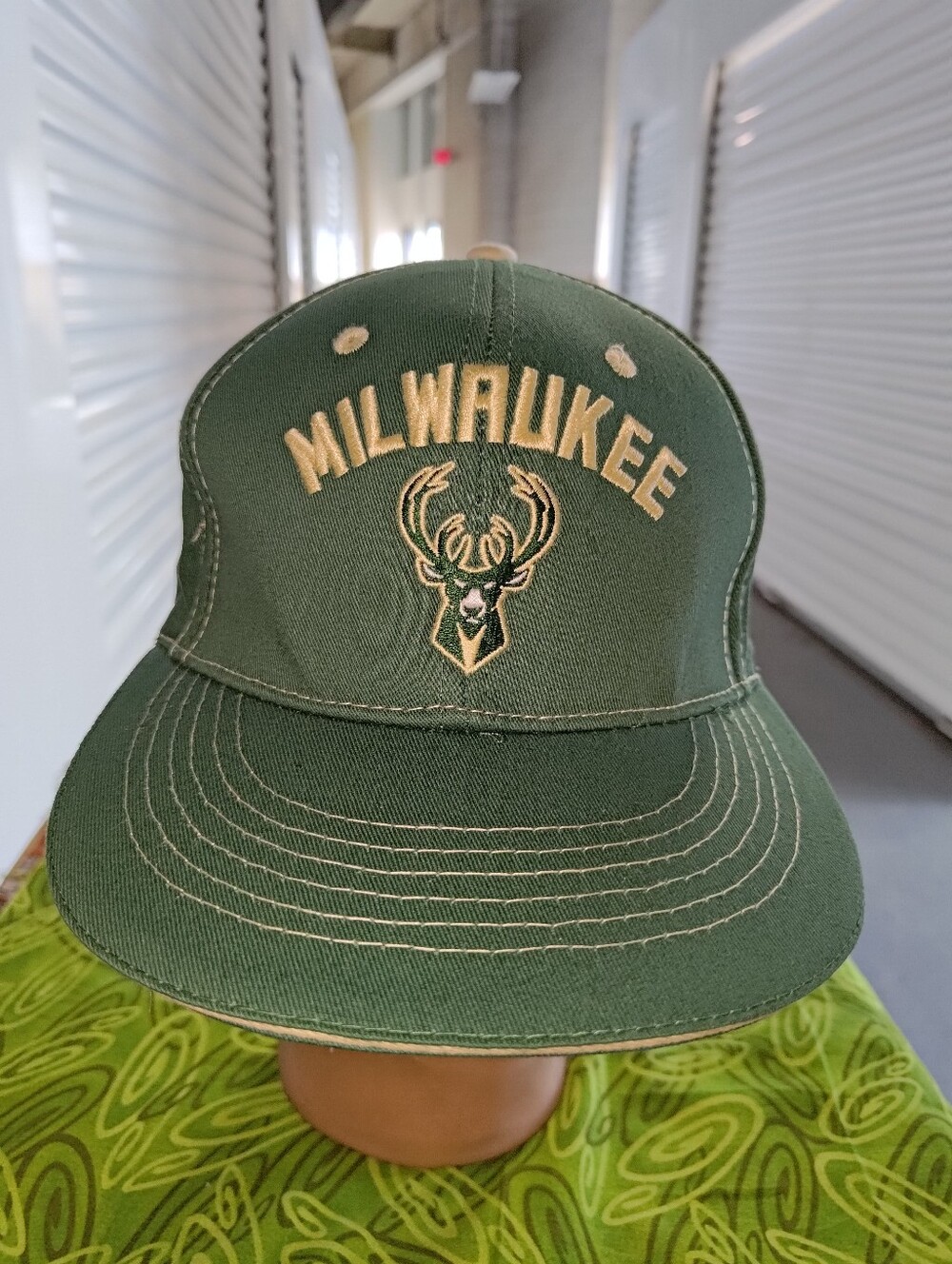 2021 NBA Champions Milwaukee Bucks Embroidered Snapback Cap Hat